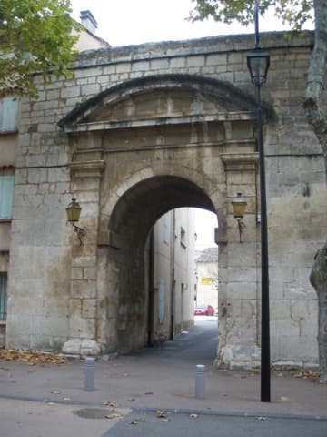 Élagueur Villes-sur-Auzon