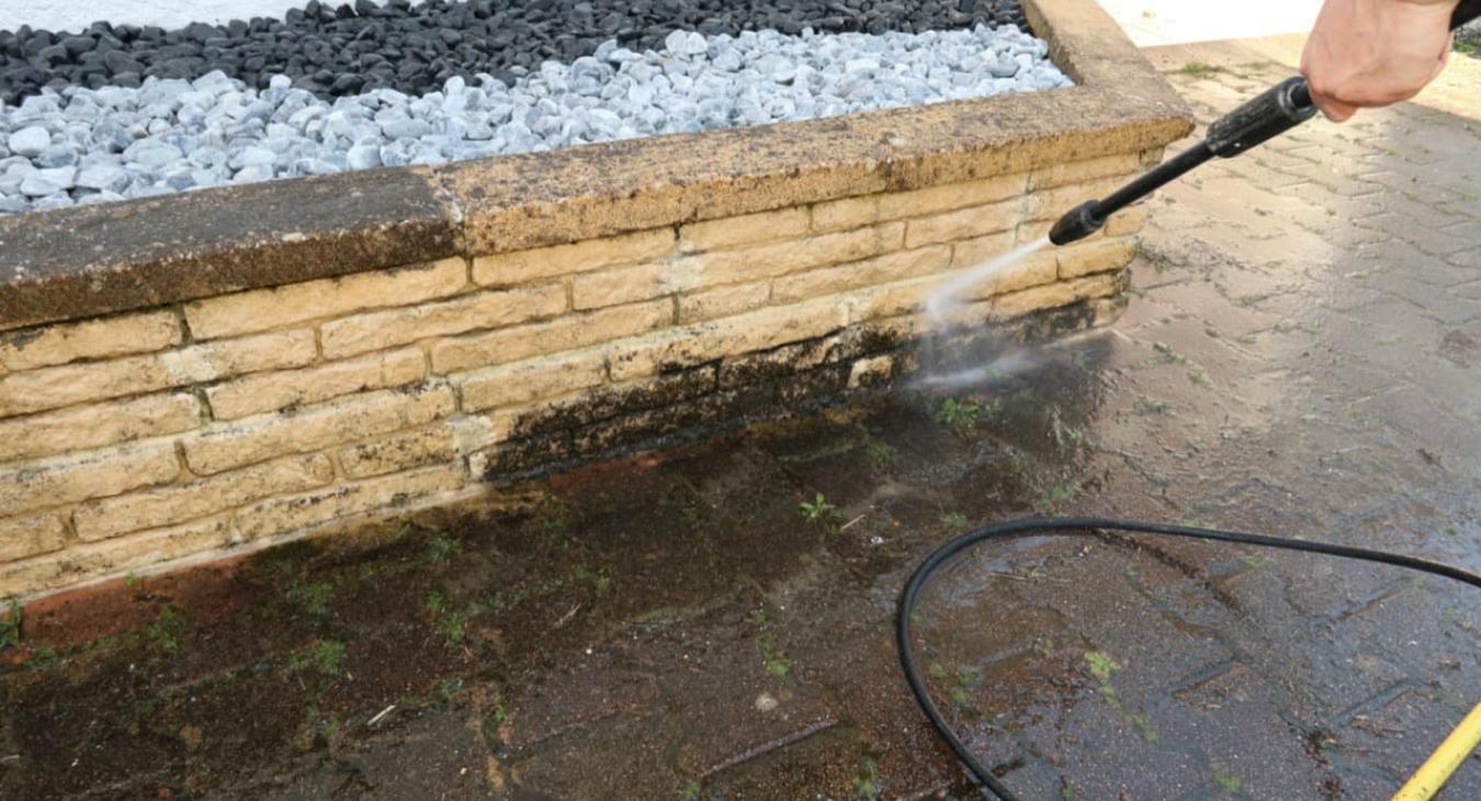 Nettoyage de terrasses, cours & allées 84 Vaucluse